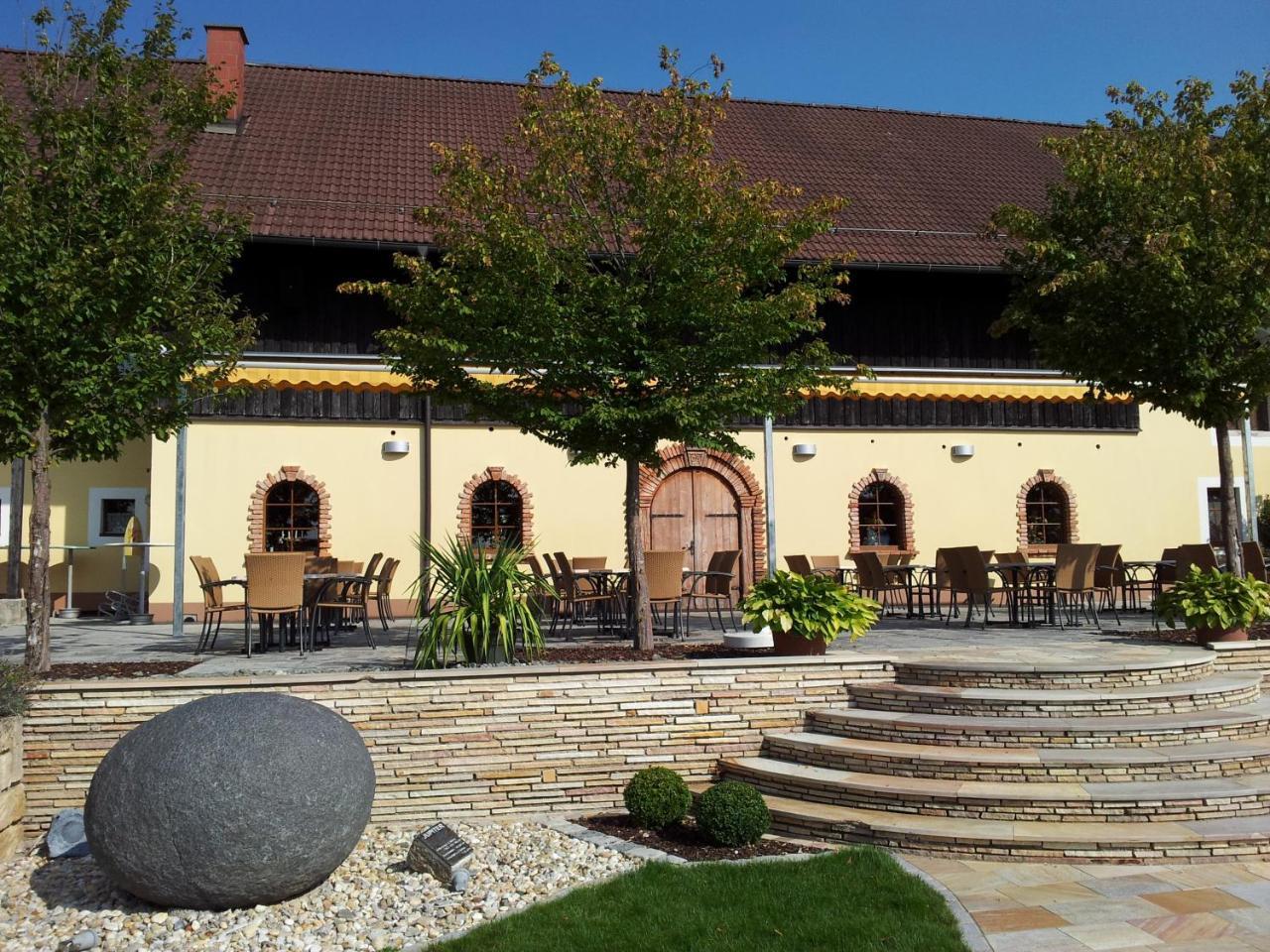 Pension Feichthub Nussbach Exterior photo